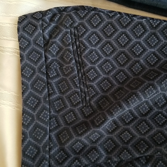 Banana Republic Ankle Pants in Jean and Gray-Black Geometric Print - Picture 3 of 6